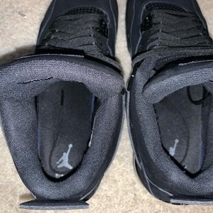 Jordan 4 Black Cat ( 2020 edition )